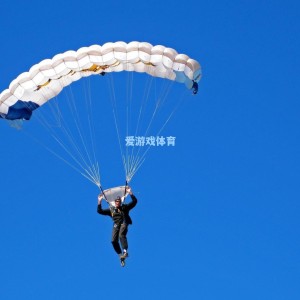 恩比德狂轰40+20统治赛场 76人锁定前四席位得分王之争几无悬念