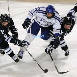 阿连德谈梅西解锁400助，真的意义非凡，非常荣幸参与其中