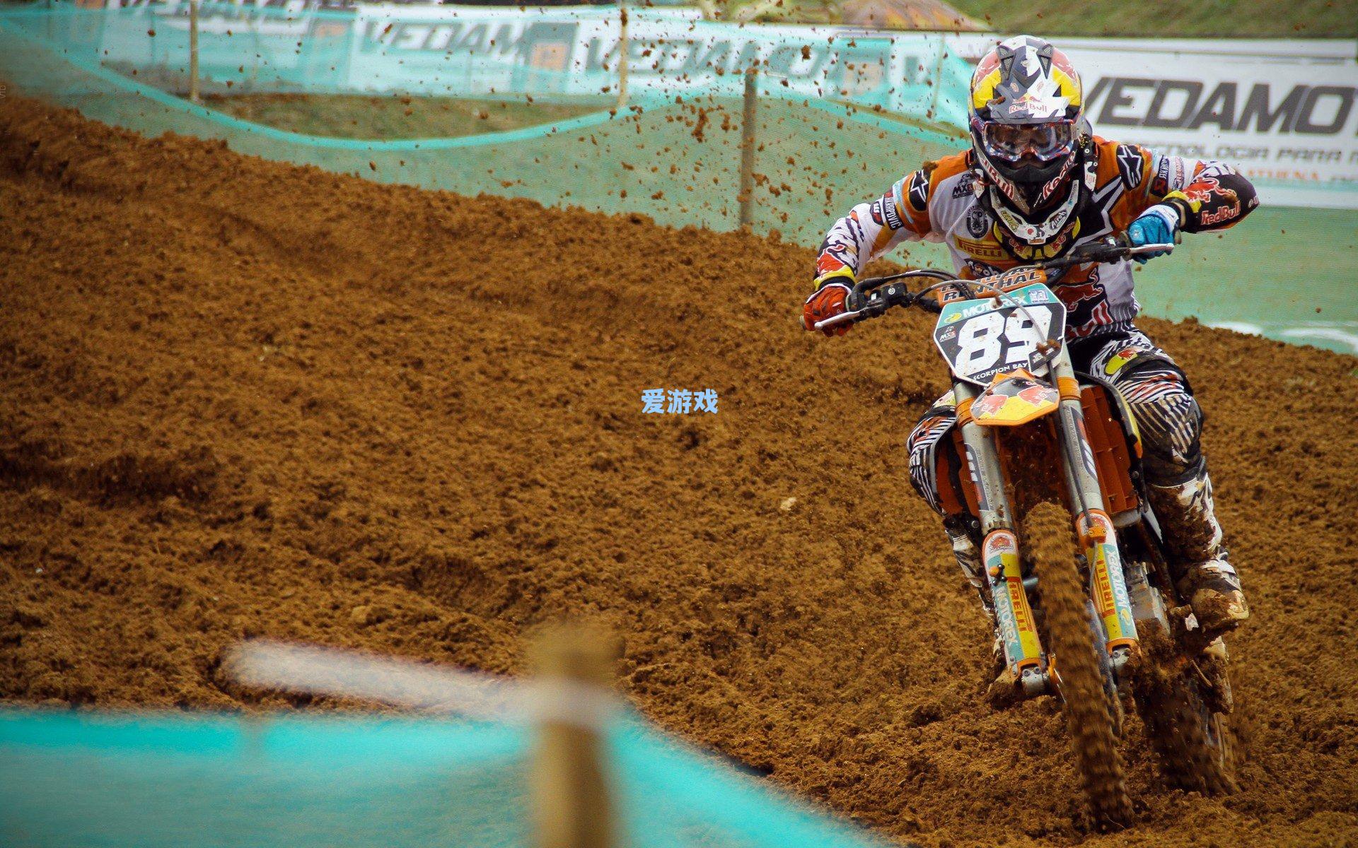 国际米兰惊险逆转凯拉特 邓弗里斯弗拉泰西低迷获最低分