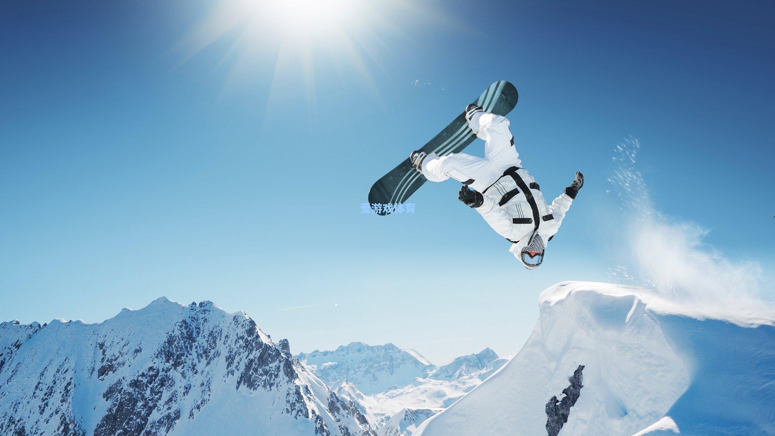 青春风暴席卷绿茵场！U16国足展现罕见统治力大胜对手，媒体人畅想，扎实根基孕育希望，二十载耕耘或可重返世界舞台