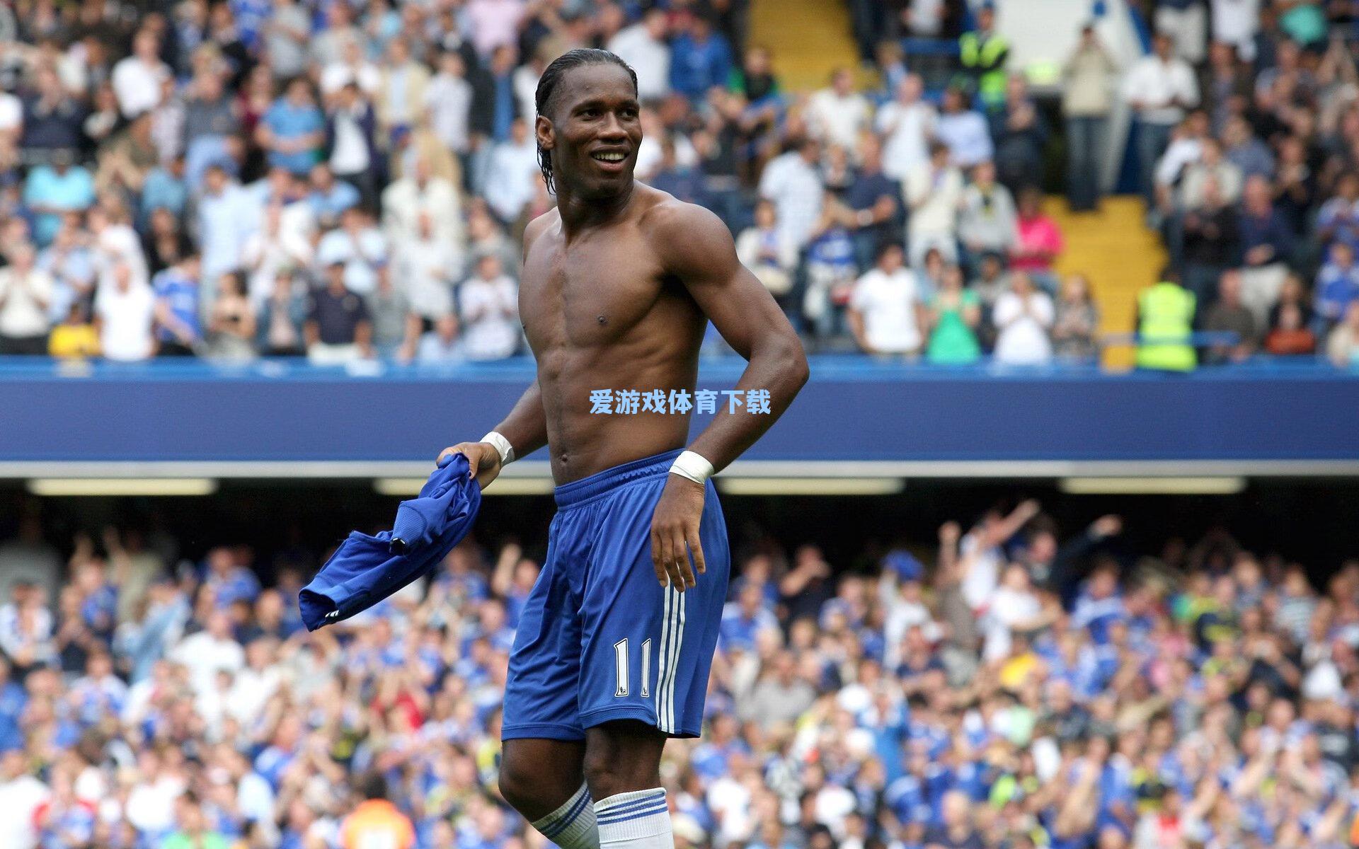 中超争冠白热化，克雷桑独中两元，山东泰山3比1力克上海海港追平榜首