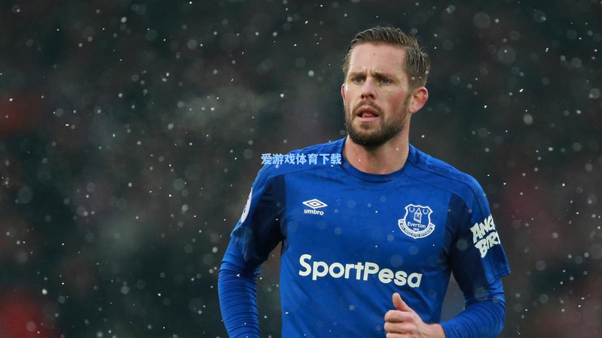 非洲杯烽烟再起，英超格局暗流涌动，红魔伤筋动骨，枪手暂享安宁