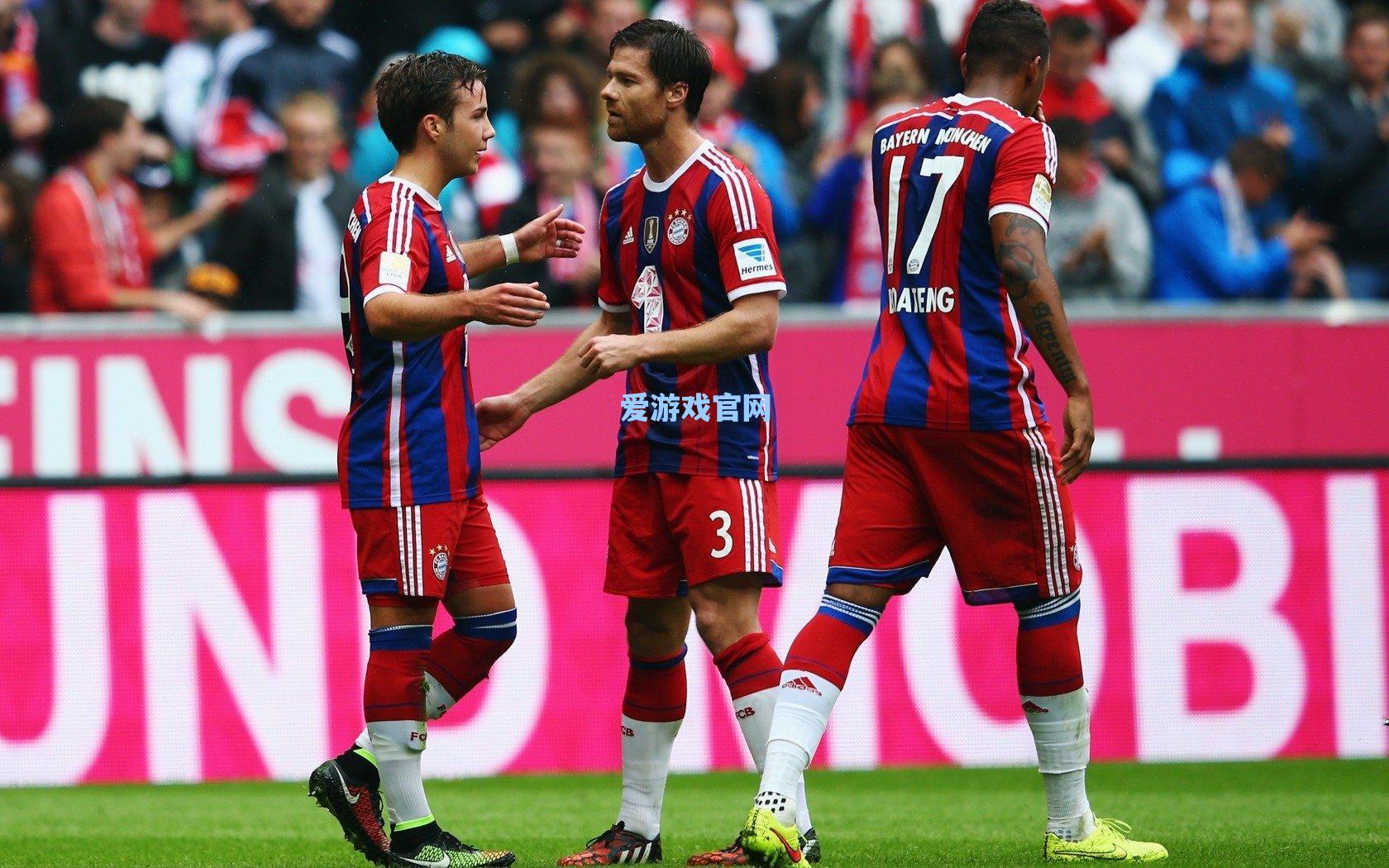 德甲半场战报，贝克精准制导，海登海姆客场一球领先沃尔夫斯堡